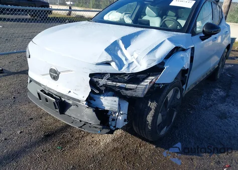 2025 Volvo Ex30 Ultra Twin Motor Performance, Fully Electric z USA, uszkodzony, nr VIN YV4EK3ZL8SS145127